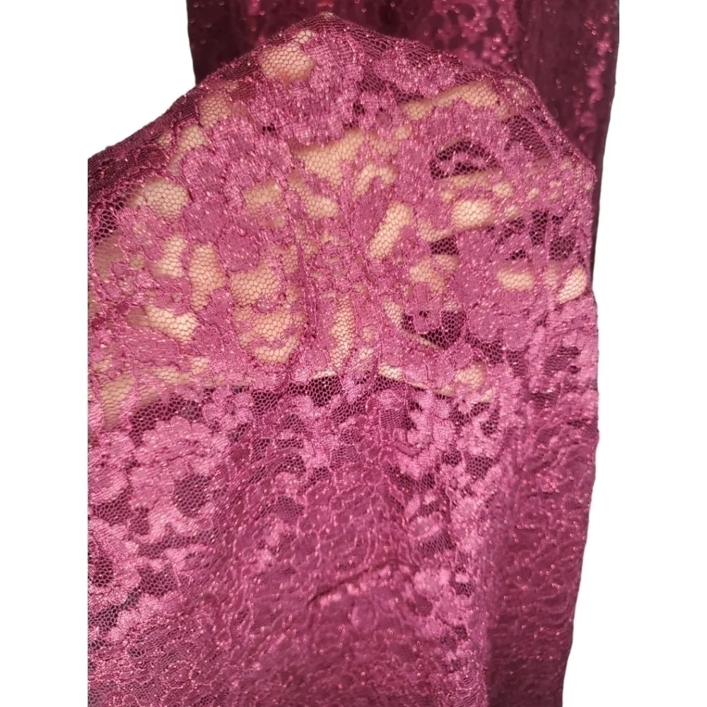 R & M Richards Burgundy Off-The-Shoulder Petite Lace Gown Plus Size 18W - Picture 5 of 11